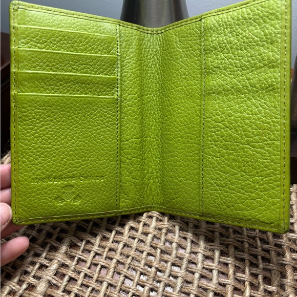 Like New! Mackenzie-Childs Courtly Check Bi-fold Wallet-Hard to Find! - Picture 3 of 4